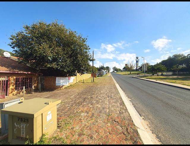 48M² BUSINESS CENTRE TO LET IN HALFWAY GARDENS